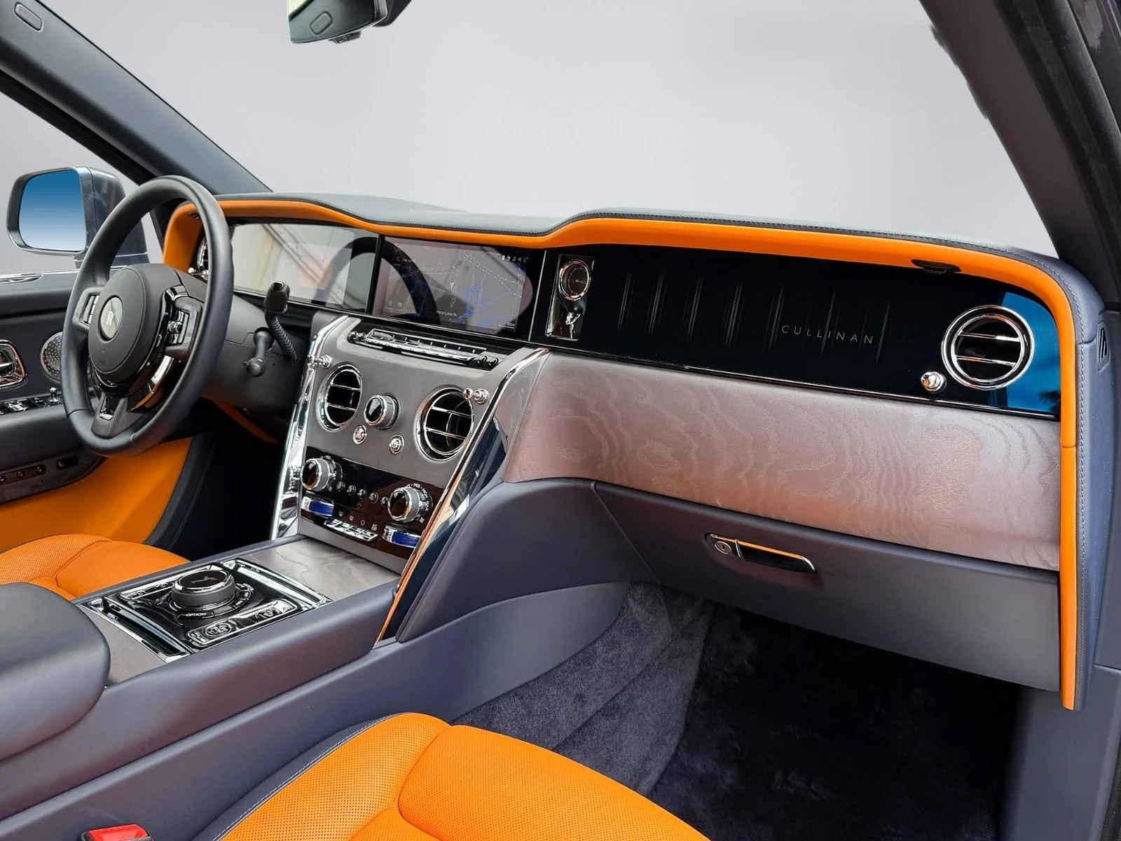 Rolls-Royce Cullinan SHOOTING STAR / BESPOKE / REAR THEATRE / 23 /  | Mobile.bg � ����������� 12