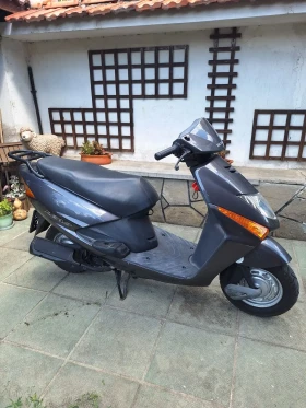 Honda Lead 100, снимка 1