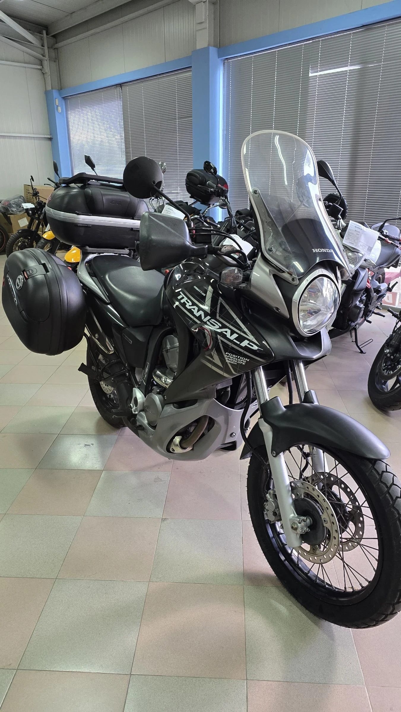 Honda Xlv 700 Transalp Лизинг !, снимка 3 - Мотоциклети и мототехника - 54783283