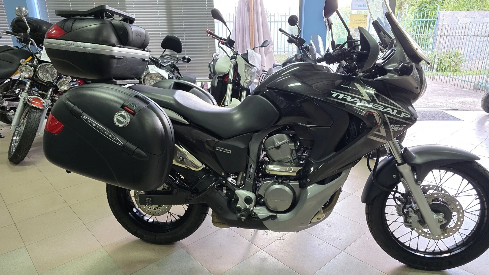 Honda Xlv 700 Transalp Лизинг !, снимка 4 - Мотоциклети и мототехника - 54783283