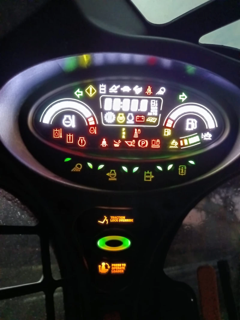 Мини челни товарачи Bobcat S460-79ЧАСА-УНИКАТ, снимка 2 - Индустриална техника - 52744038