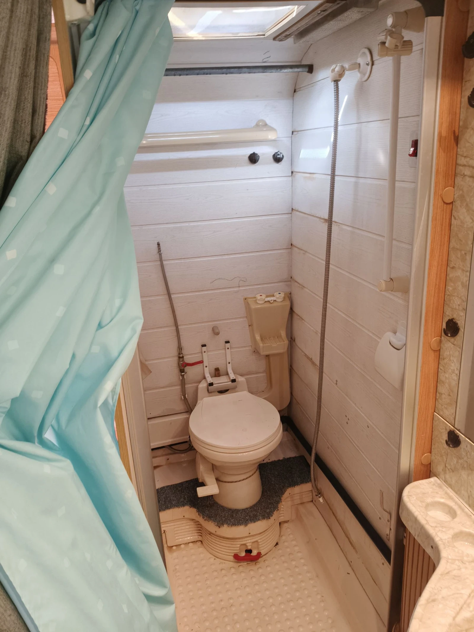 Кемпер Fiat Ducato , снимка 8 - Каравани и кемпери - 54161487