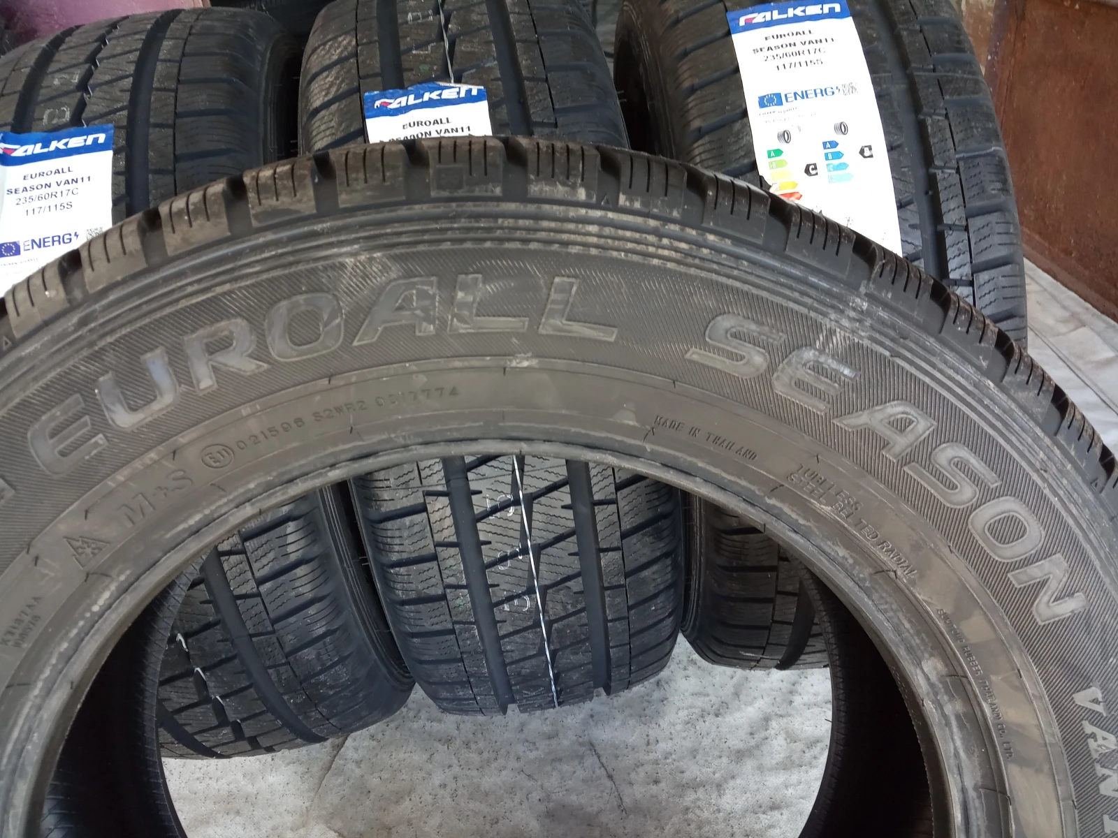  235/60R17 | Mobile.bg   7