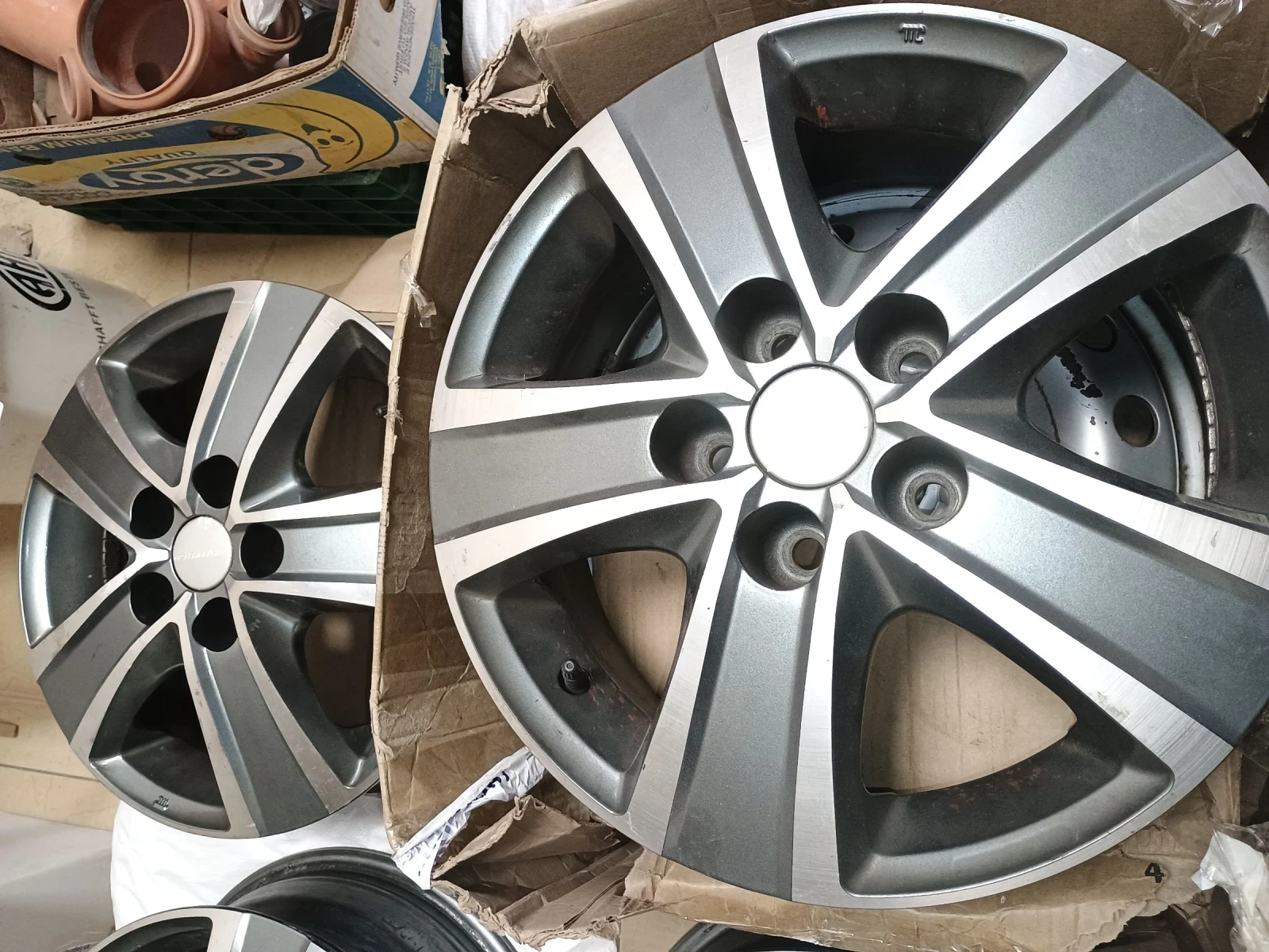 ������ | Mobile.bg � ����������� 8