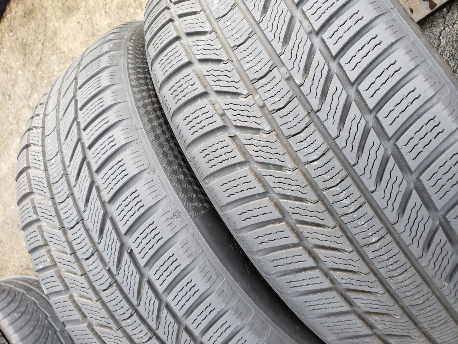  215/55R17 | Mobile.bg   3