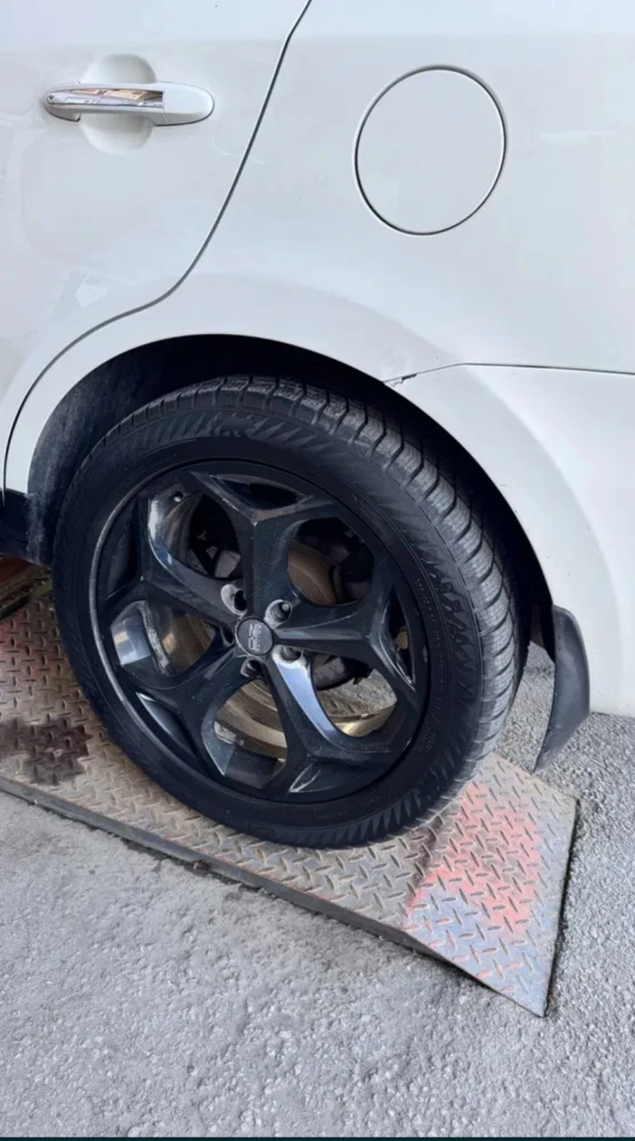 Гуми с джанти Gislaved 275/45R20, снимка 6 - Гуми и джанти - 56039462