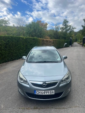 Opel Astra 1.7 CDTI Cosmo, снимка 2