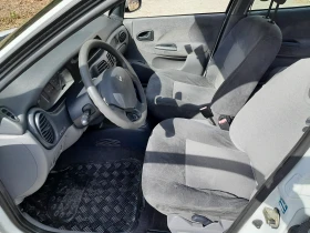 Renault Megane 1.6 16v, снимка 8