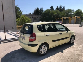 Honda Jazz - 2000 € / 3911.66 лв. - 92794000 3