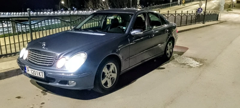 Mercedes-Benz E 270, снимка 3 - Автомобили и джипове - 47027130