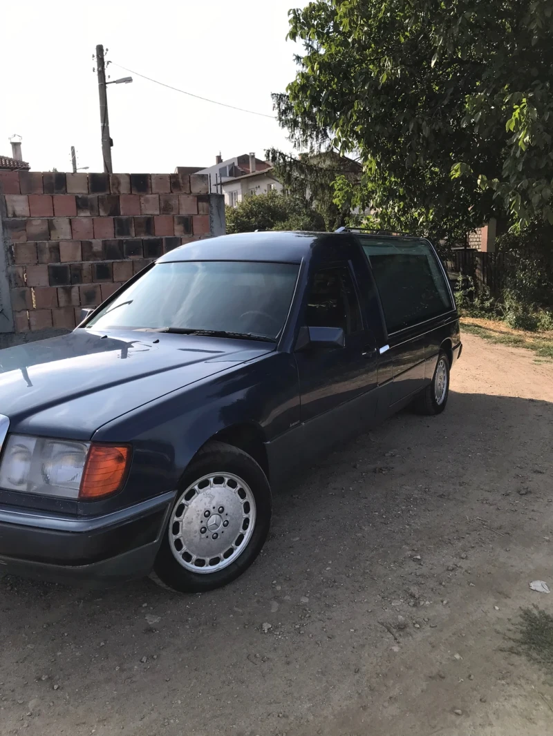 Mercedes-Benz 124, снимка 3 - Автомобили и джипове - 47194613