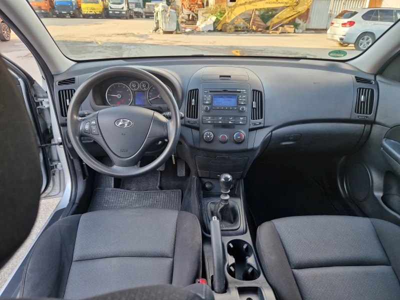 Hyundai I30, снимка 11 - Автомобили и джипове - 47232219