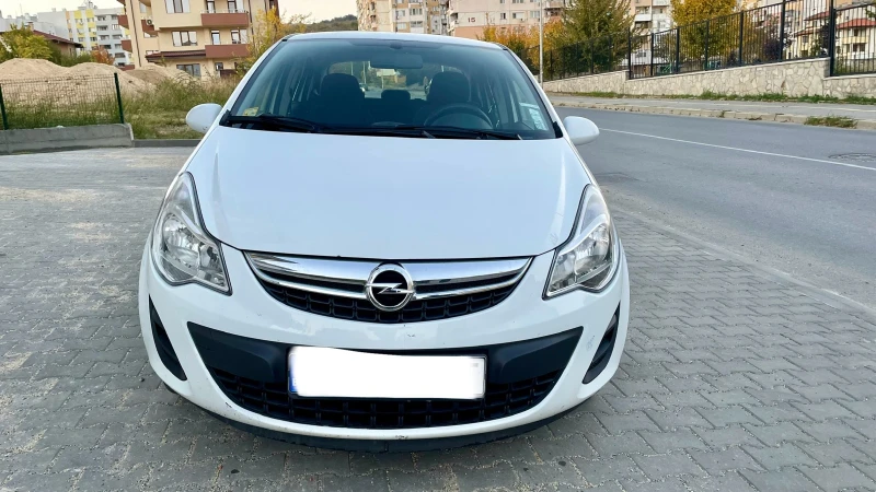 Opel Corsa, снимка 9 - Автомобили и джипове - 47779661