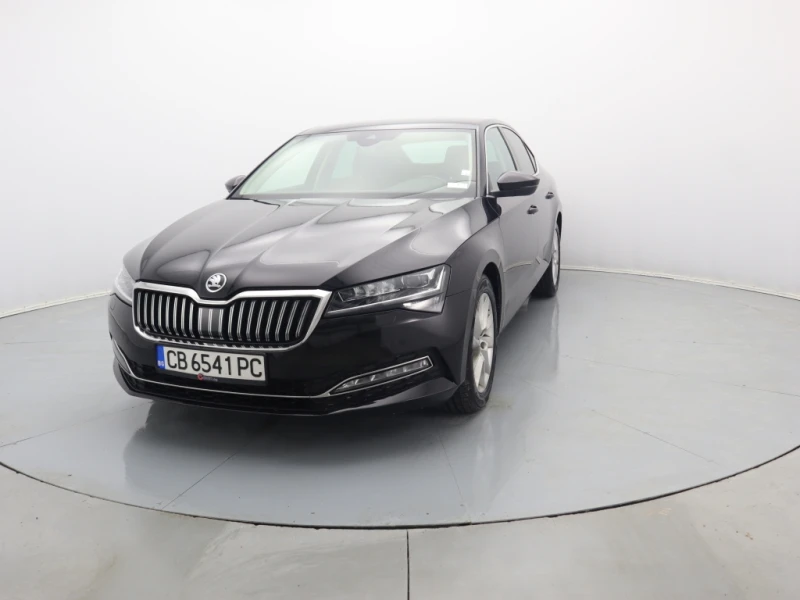 Skoda Superb, снимка 3 - Автомобили и джипове - 47958289