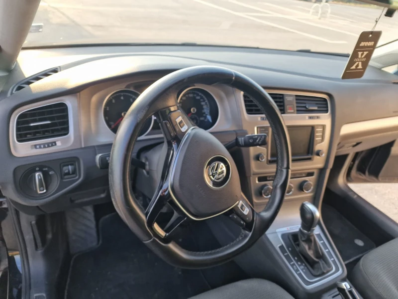 VW Golf 1.8TSI, снимка 12 - Автомобили и джипове - 48726020