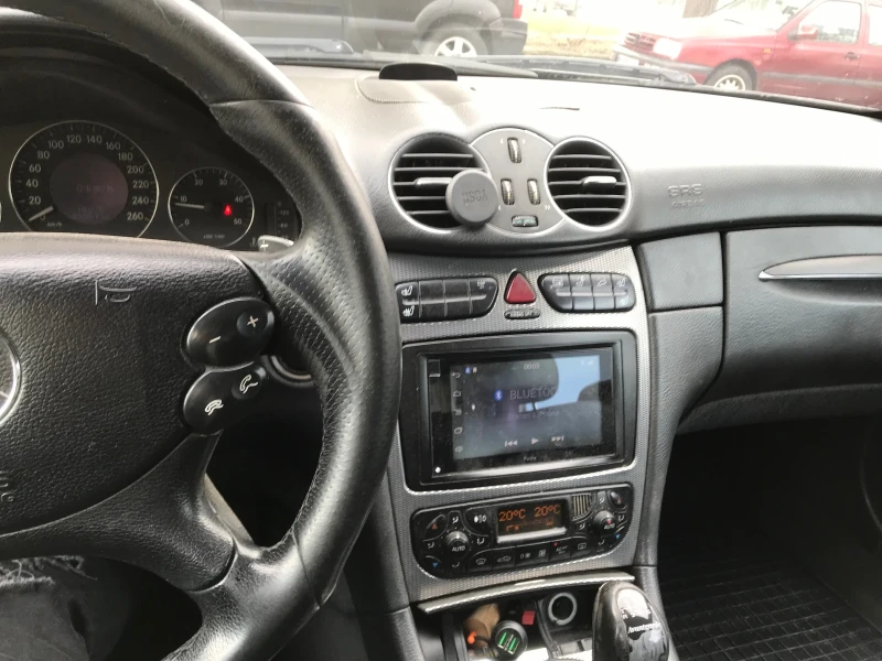 Mercedes-Benz CLK 270 cdi , снимка 6 - Автомобили и джипове - 48835186