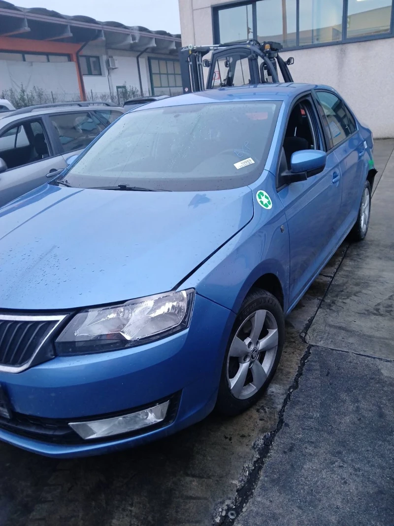 Skoda Rapid 1.6 TDI, снимка 2 - Автомобили и джипове - 49220459