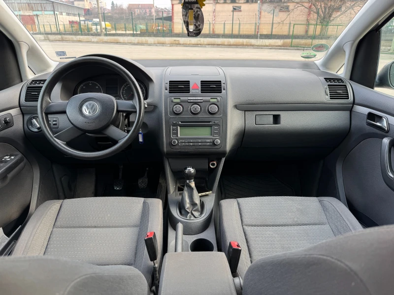 VW Touran 1.9 TDI 105 к.с., снимка 7 - Автомобили и джипове - 49314660