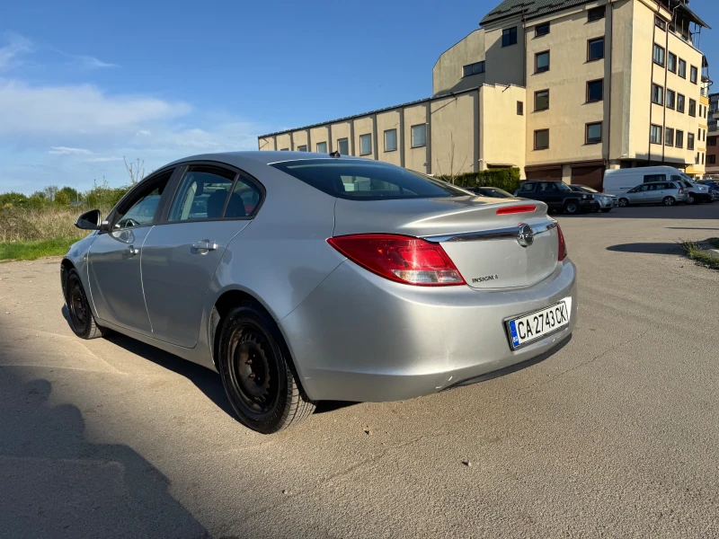 Opel Insignia 1.8, снимка 5 - Автомобили и джипове - 50234578