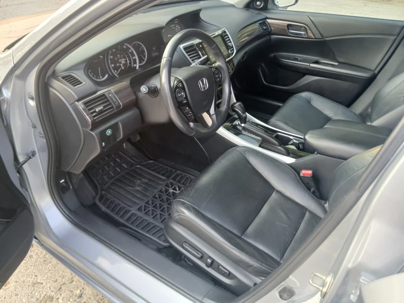 Honda Accord V6 3.5 бензин, снимка 11 - Автомобили и джипове - 52678353