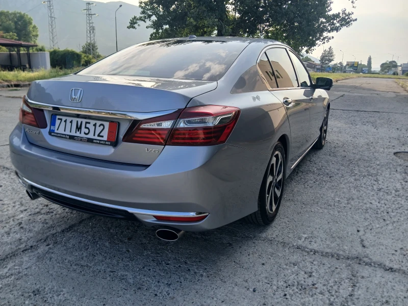 Honda Accord V6 3.5 бензин, снимка 5 - Автомобили и джипове - 52678353