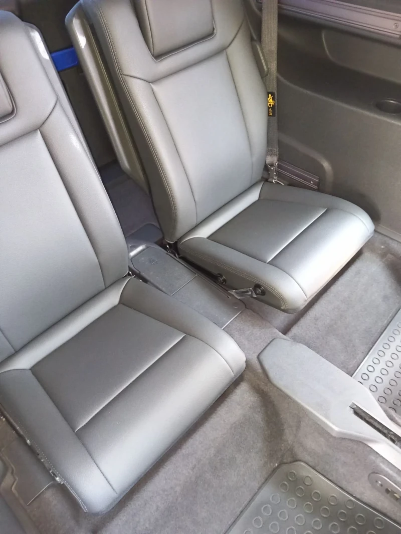 Opel Zafira 1.6, снимка 10 - Автомобили и джипове - 52079859