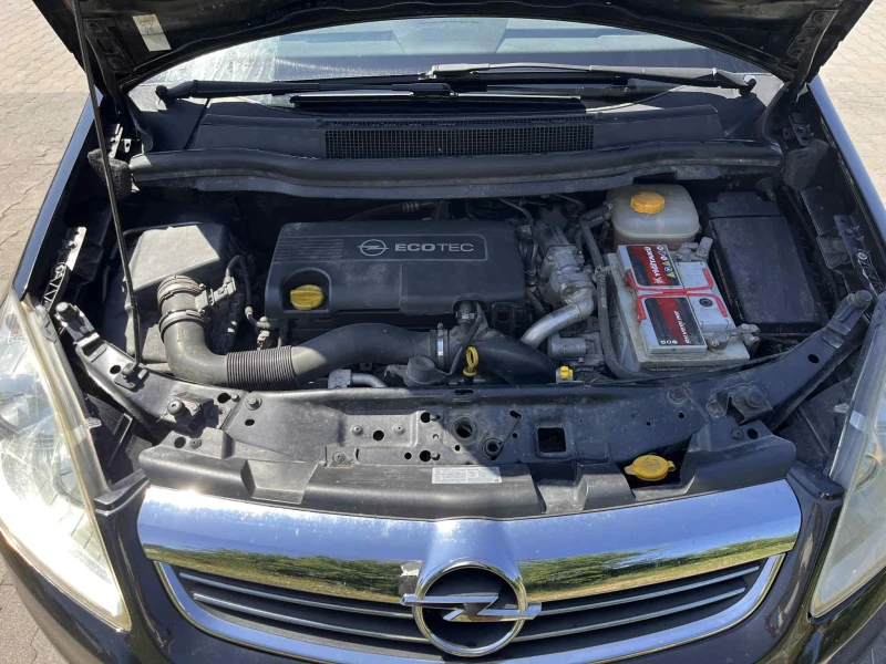 Opel Zafira, снимка 7 - Автомобили и джипове - 51955727