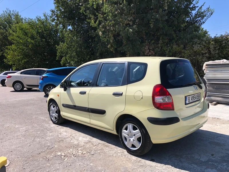 Honda Jazz, снимка 4 - Автомобили и джипове - 53209931