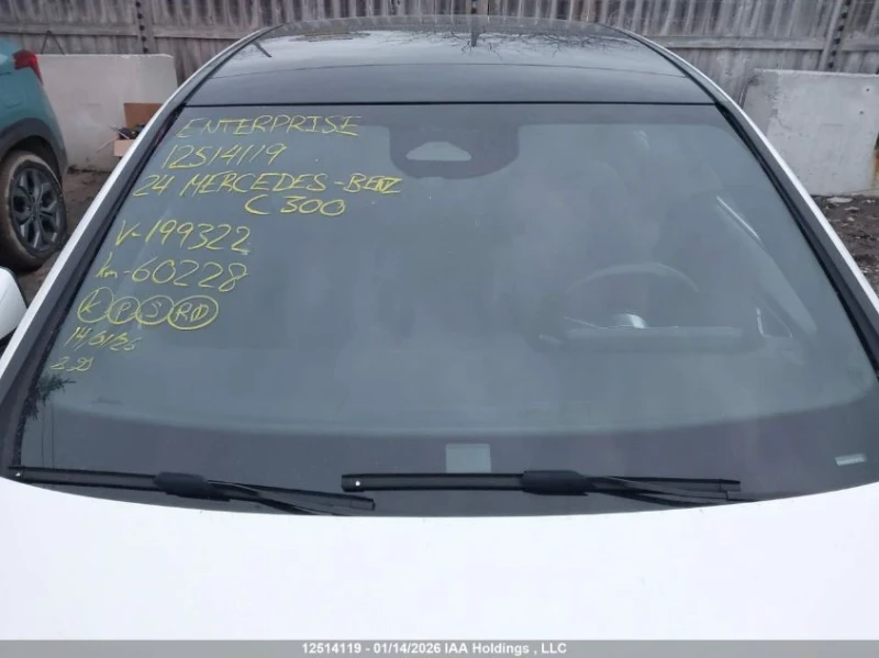 Mercedes-Benz C 300 4MATIC, снимка 16 - Автомобили и джипове - 53577377