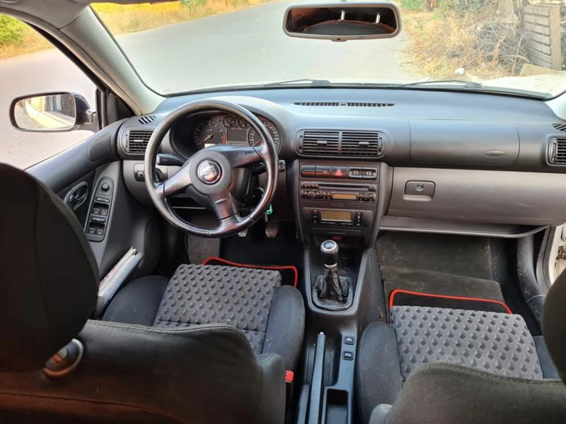 Seat Leon 1.8T 4x4 180к.с  ARY, снимка 13 - Автомобили и джипове - 47659899