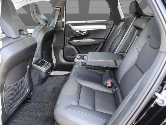 Volvo V90 B4 = Ultimate Dark = Panorama  | Mobile.bg   10