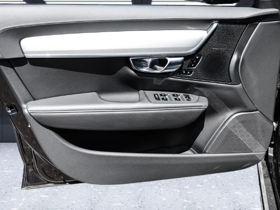 Volvo V90 B4 = Ultimate Dark = Panorama  | Mobile.bg   4