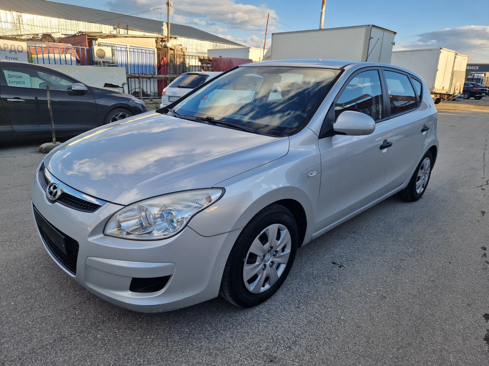 Hyundai I30 - [1] 