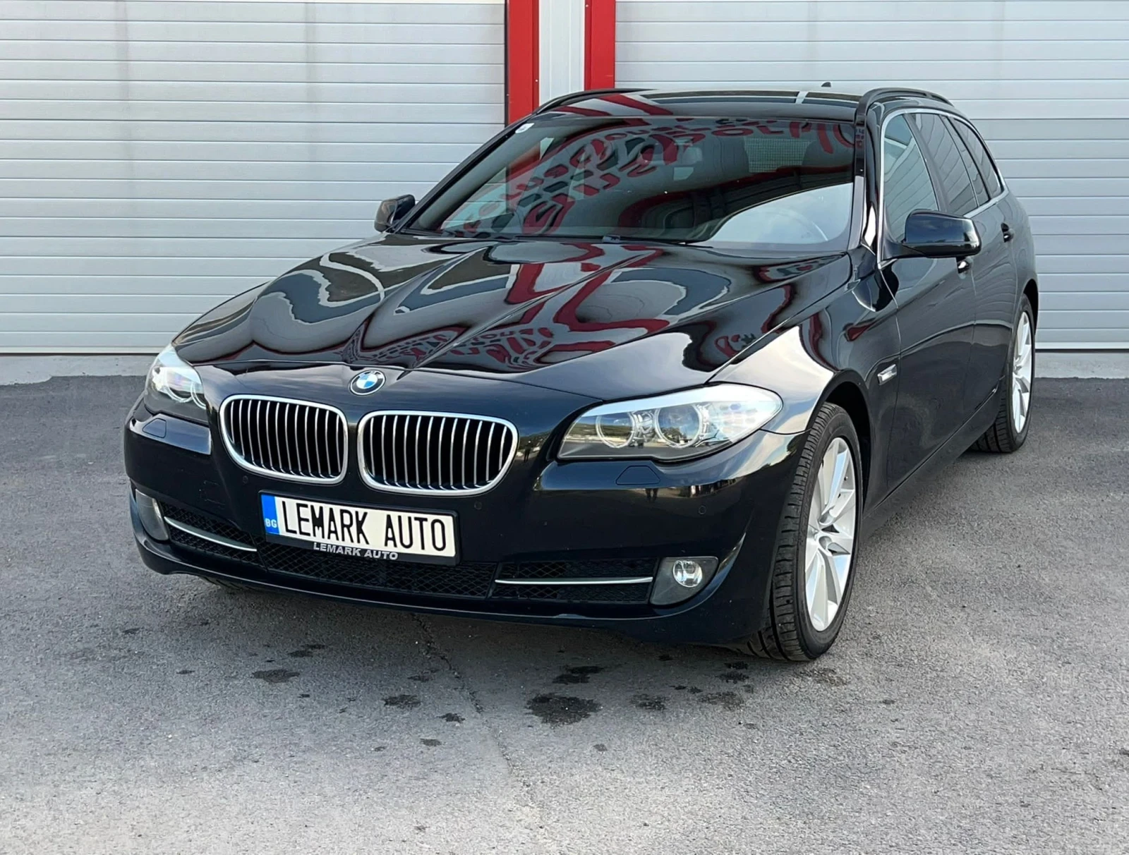 BMW 520 D KLIMATRONIK NAVI 6-СКОРОСТИ EVRO 5A - изображение 4