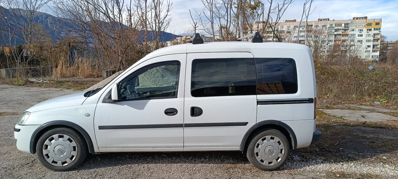 Opel Combo 1.3 CDTI 1.3JTD - изображение 2