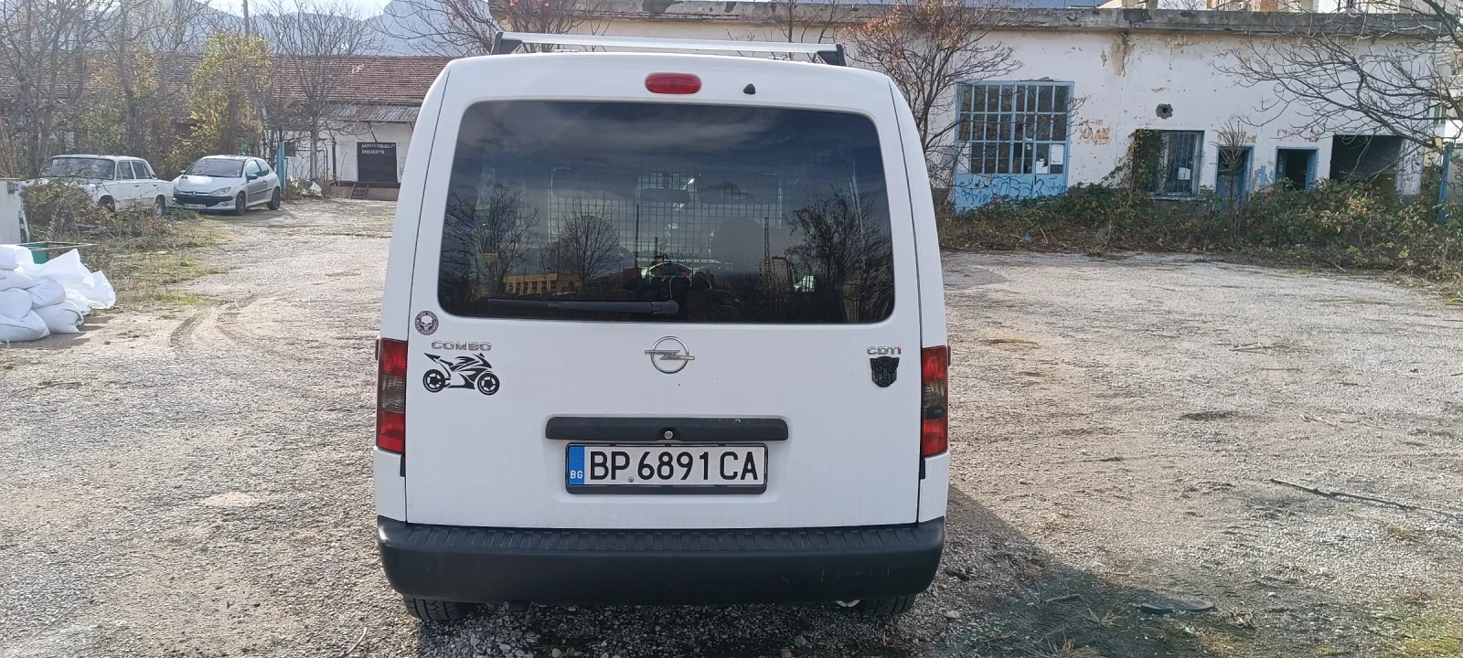 Opel Combo 1.3 CDTI 1.3JTD - изображение 4