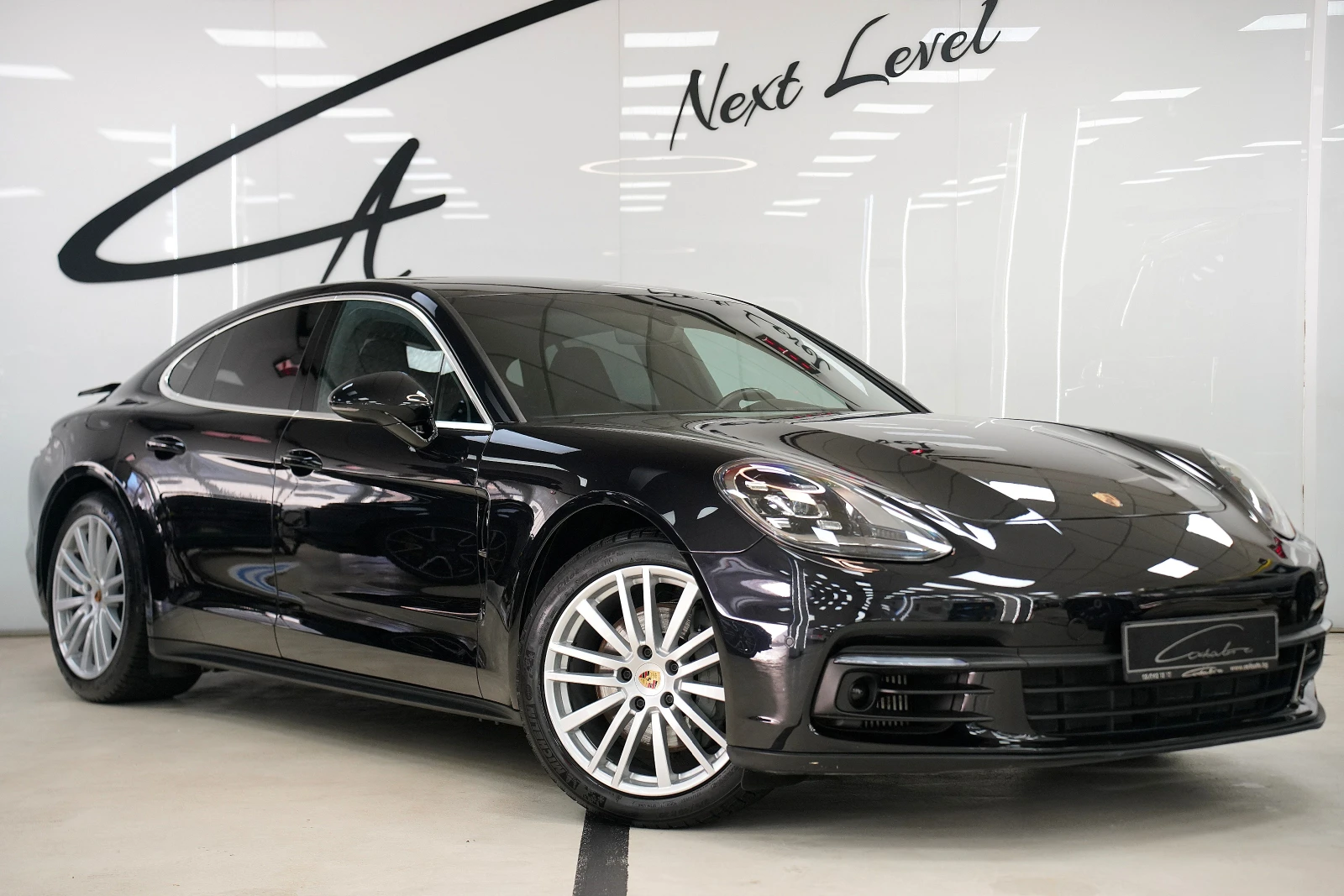 Porsche Panamera 4S - изображение 3