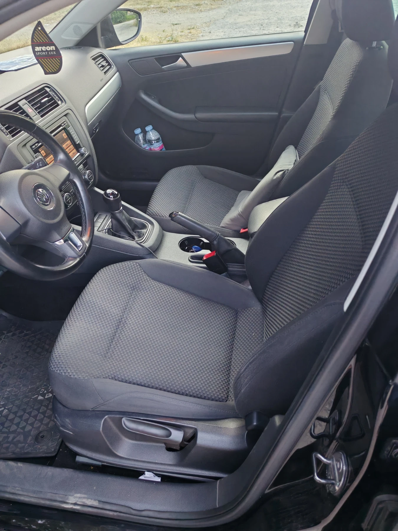 VW Jetta  - изображение 6