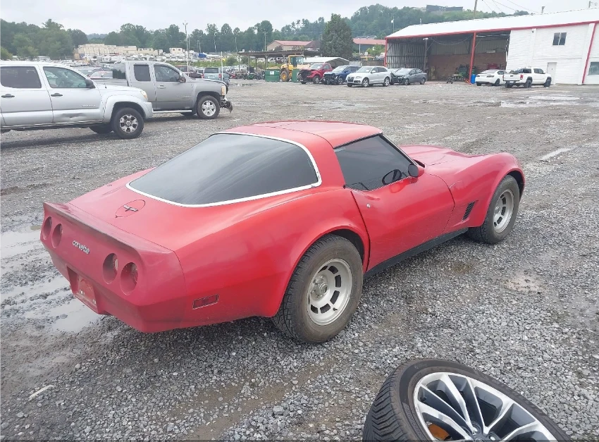 Chevrolet Corvette  - изображение 6