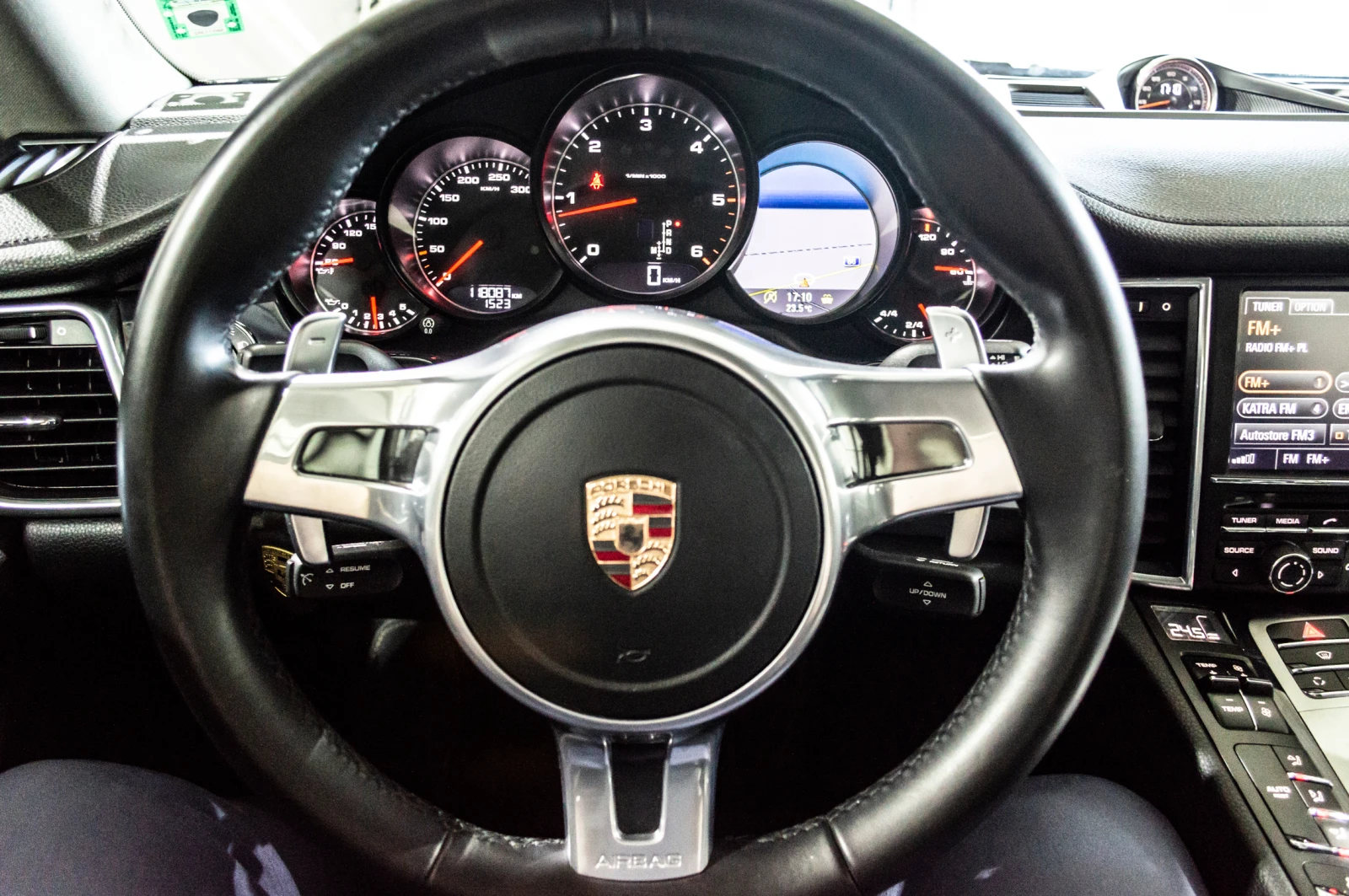 Porsche Panamera Platinium Edition Sport - изображение 8