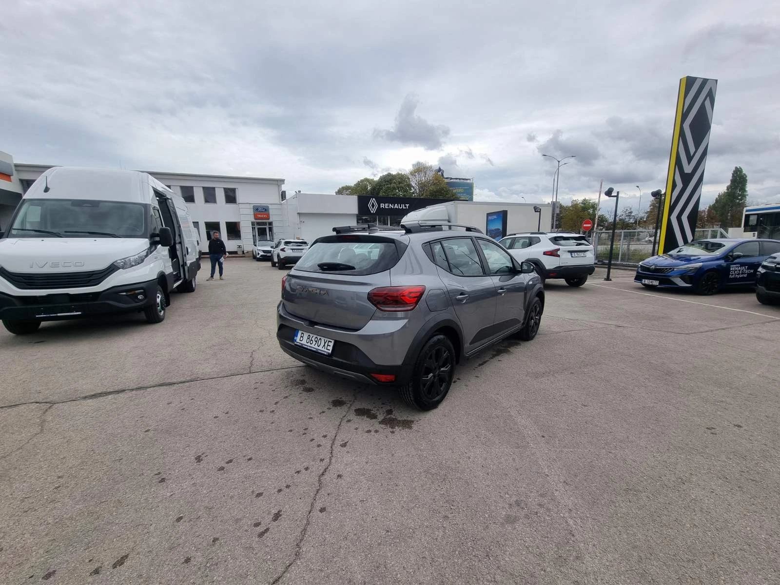 Dacia Sandero Stepway TCe 100 к.с. ECO-G S&S BVM6 - изображение 5