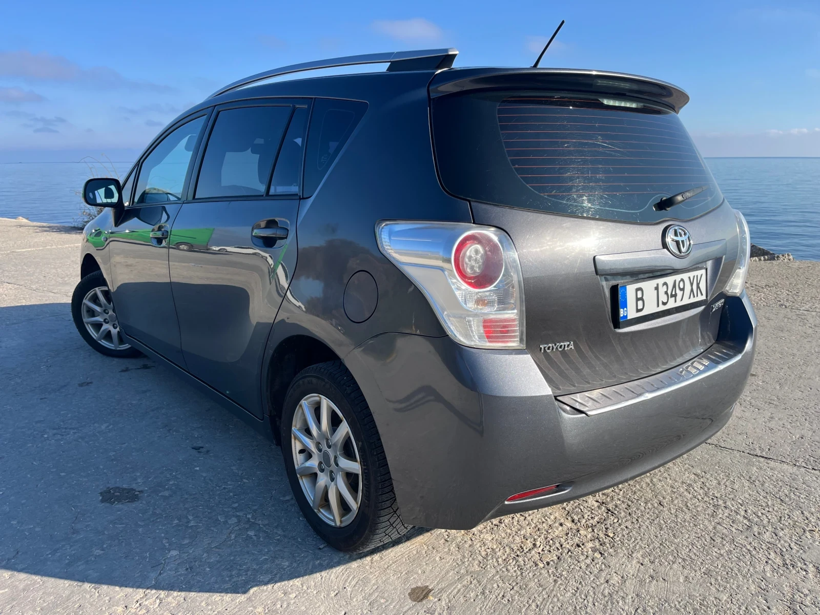 Toyota Verso 2.0  7   | Mobile.bg   7