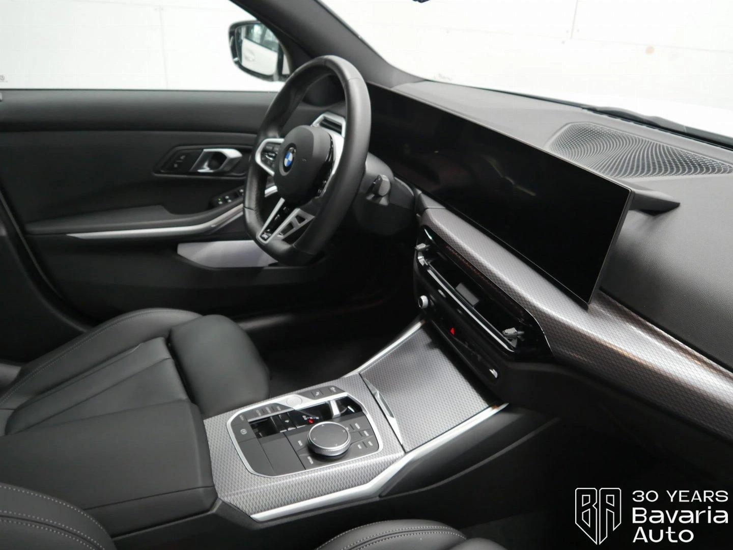 BMW 318 d M Sport Paket Steptronic - изображение 6