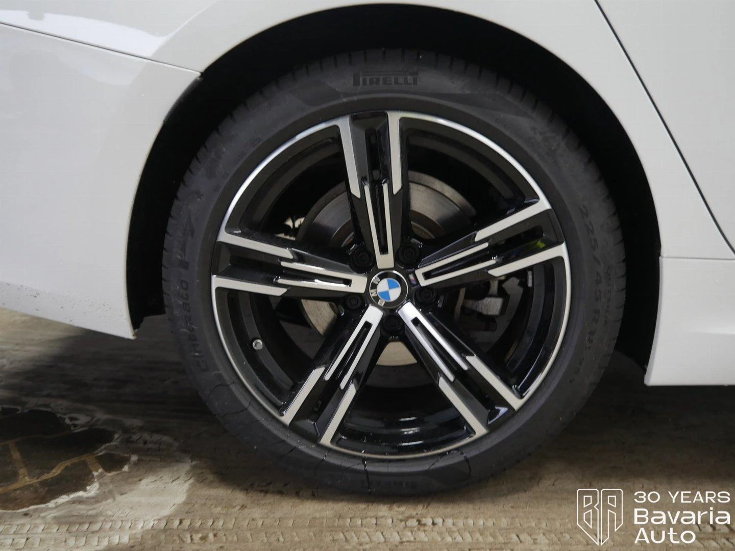 BMW 318 d M Sport Paket Steptronic - изображение 10