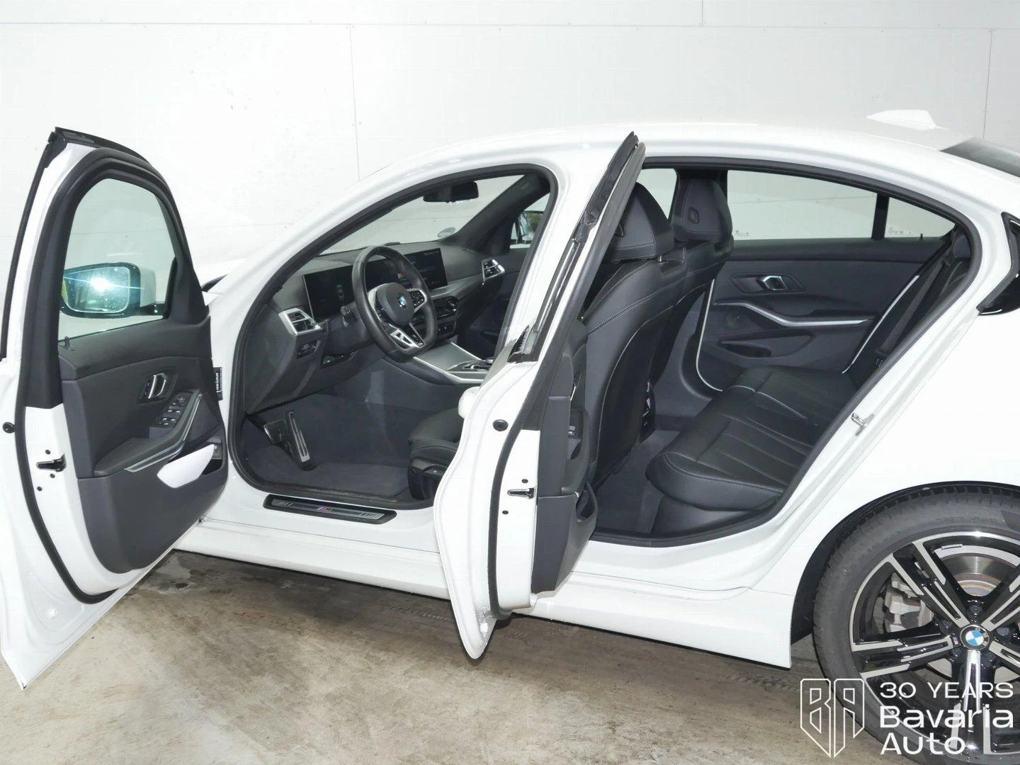 BMW 318 d M Sport Paket Steptronic - изображение 5