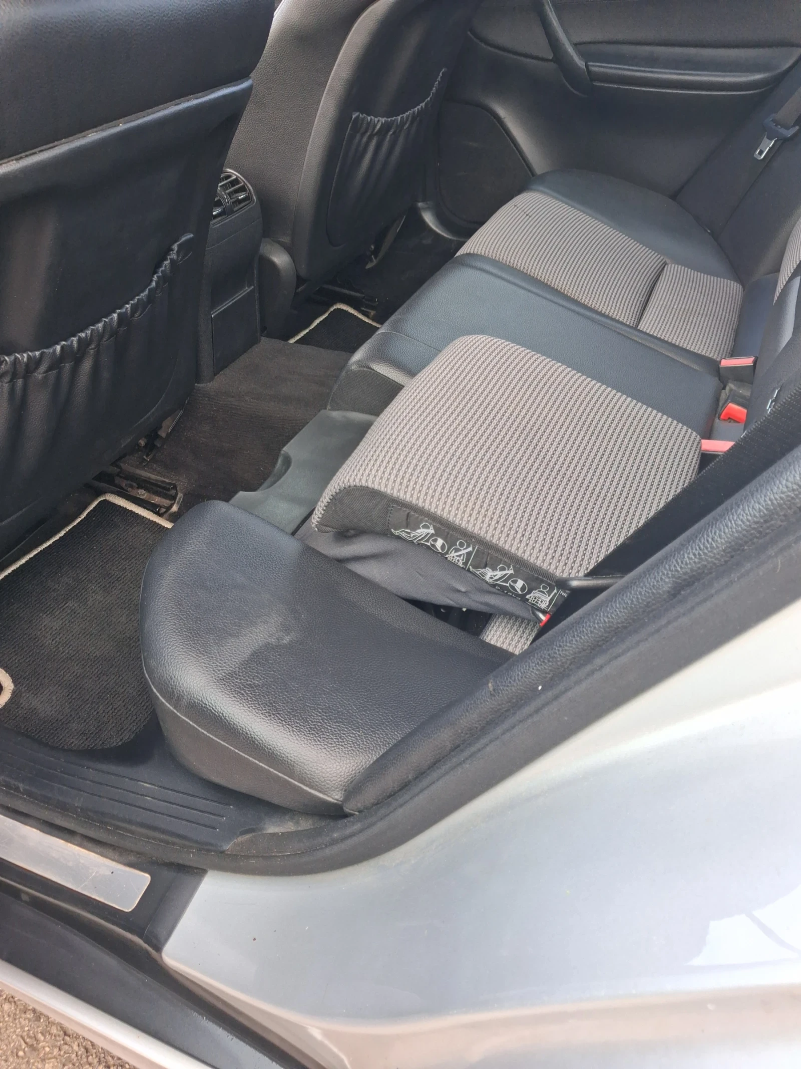 Mercedes-Benz C 320 Sport edition - изображение 6