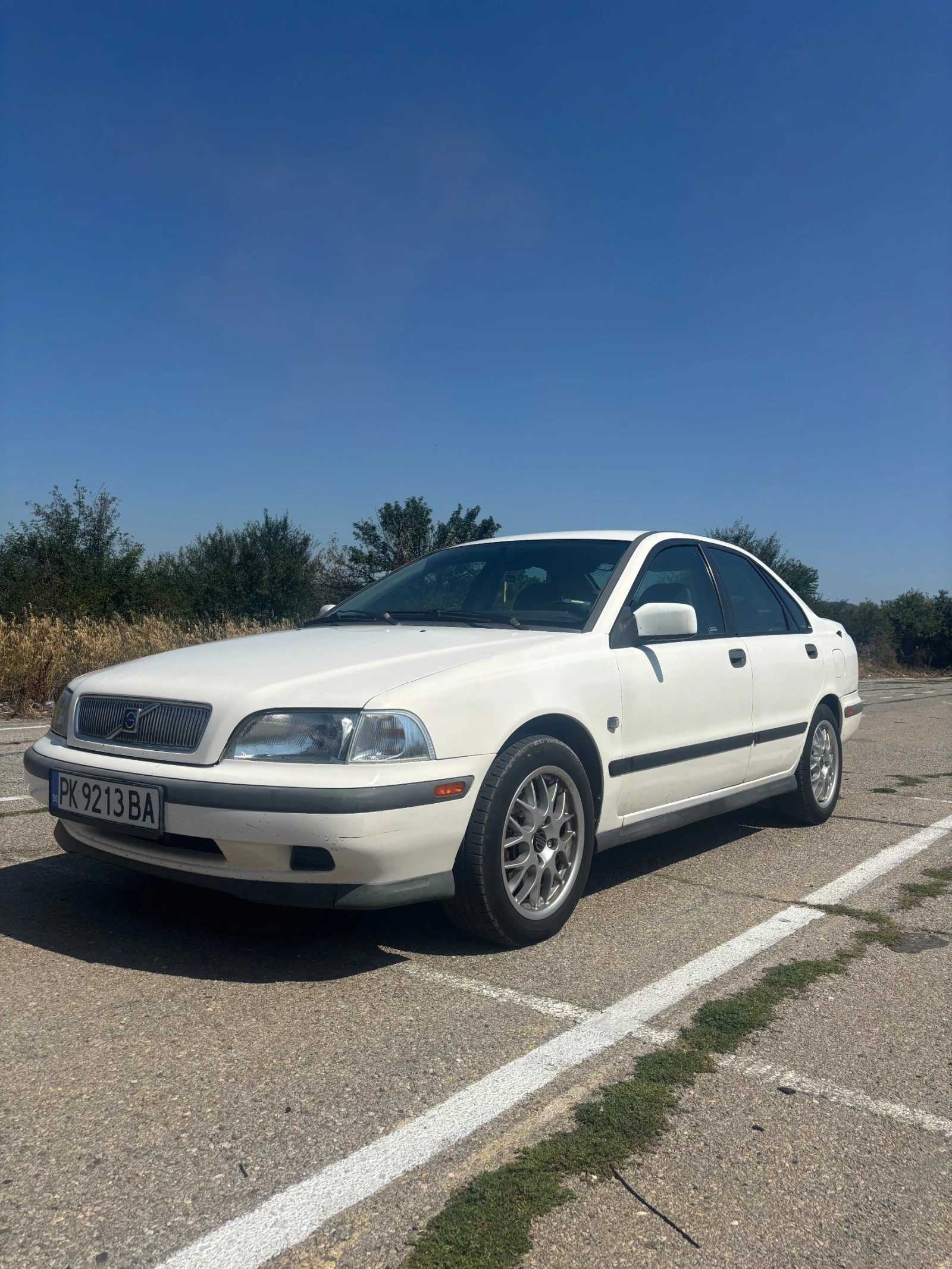Volvo S40  - изображение 2