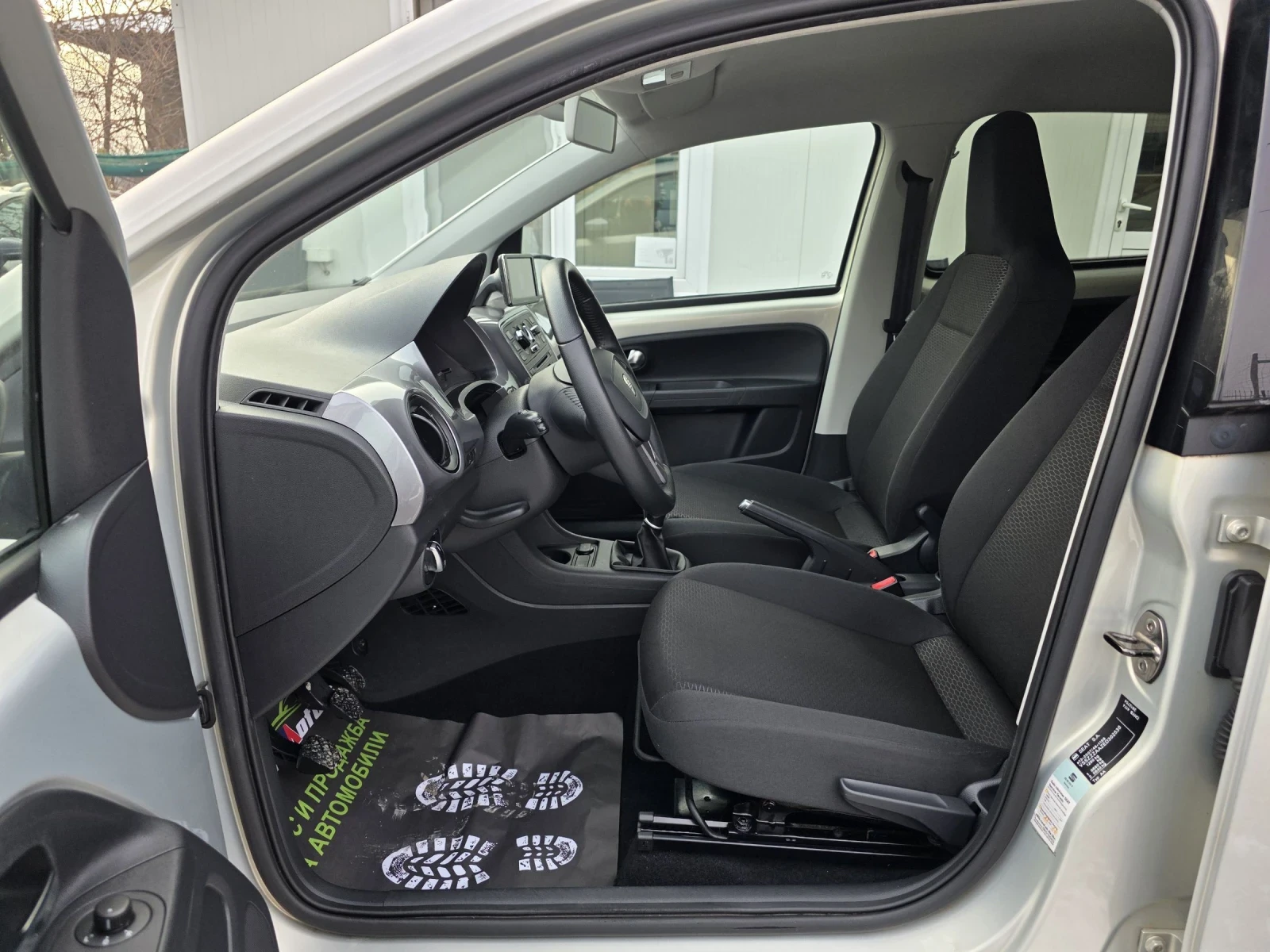 Seat Mii Chili 1.0 i 75 К.С. НАВИ / ПАРКТРОНИК / ТЕМПОМАТ  - изображение 8