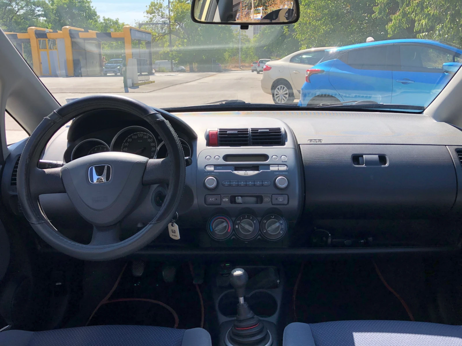 Honda Jazz  - изображение 8