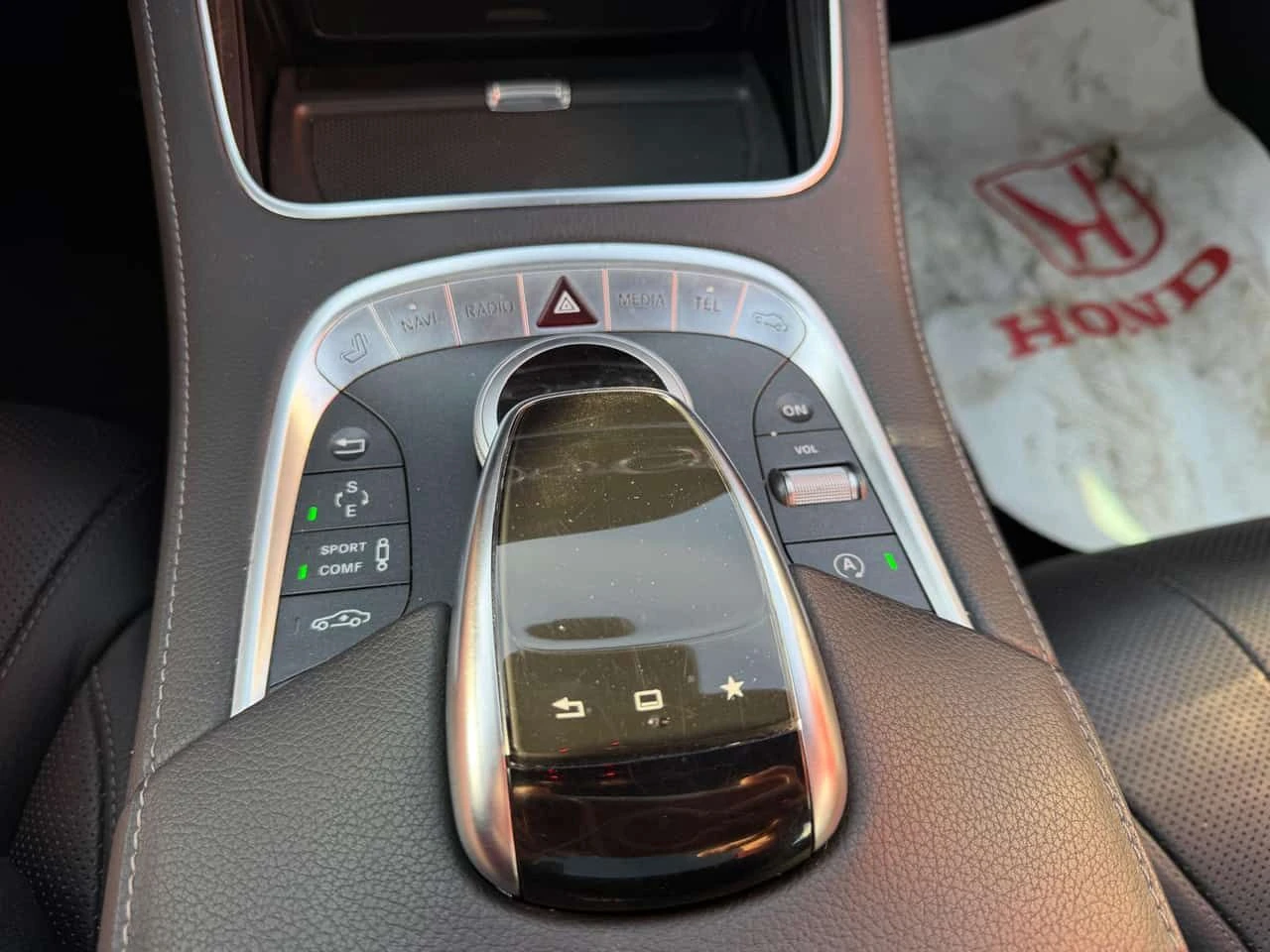 Mercedes-Benz S 550  CARFAX / DIS / CAMERA / NAVI , снимка 13 - Автомобили и джипове - 53739809